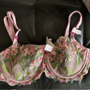 Victorias Secret Bra